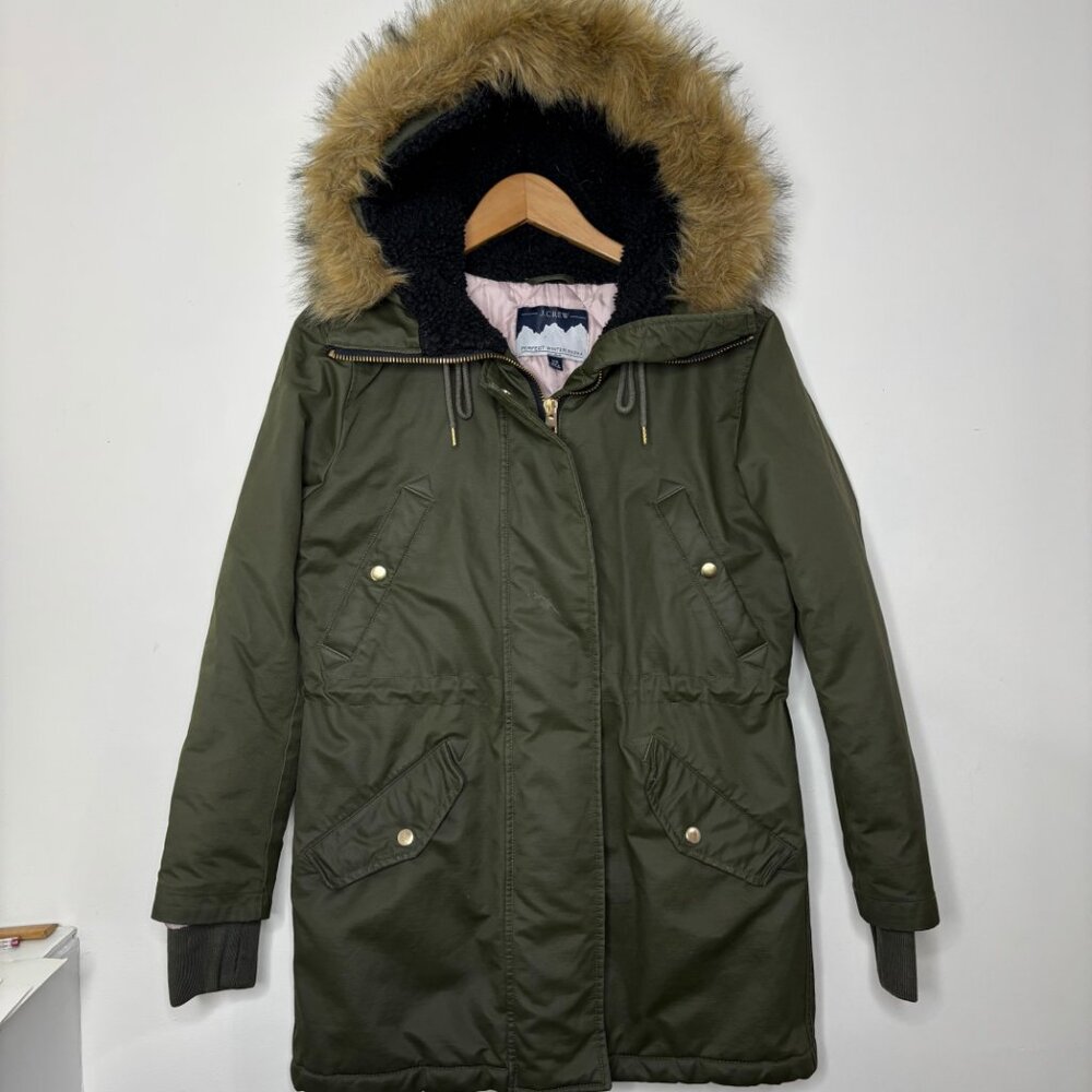 J. Crew Perfect Winter Parka Jacket with PrimaLoft Women's XS Olive Green